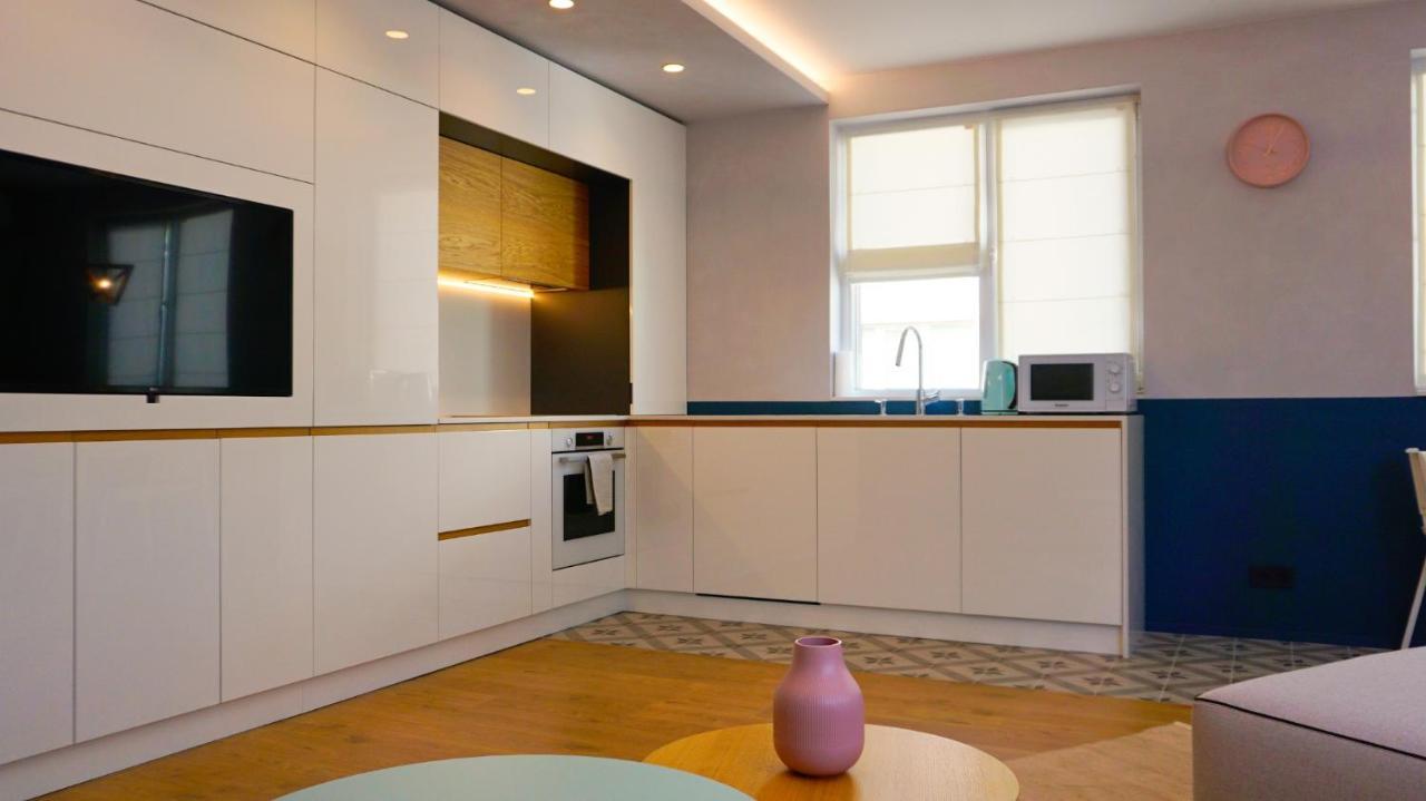 Апартамент Жасмин С Частен Гараж - Jasmin Apartment With Private Garage 瓦爾納 外观 照片