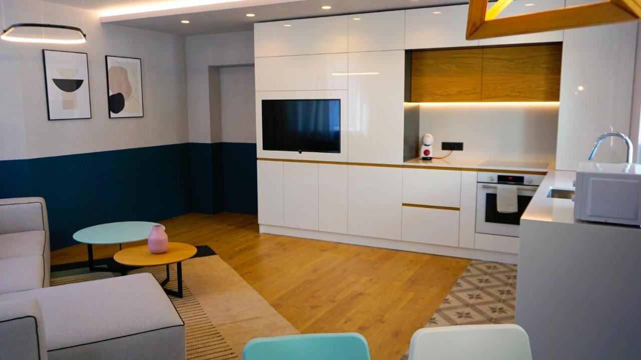 Апартамент Жасмин С Частен Гараж - Jasmin Apartment With Private Garage 瓦爾納 外观 照片
