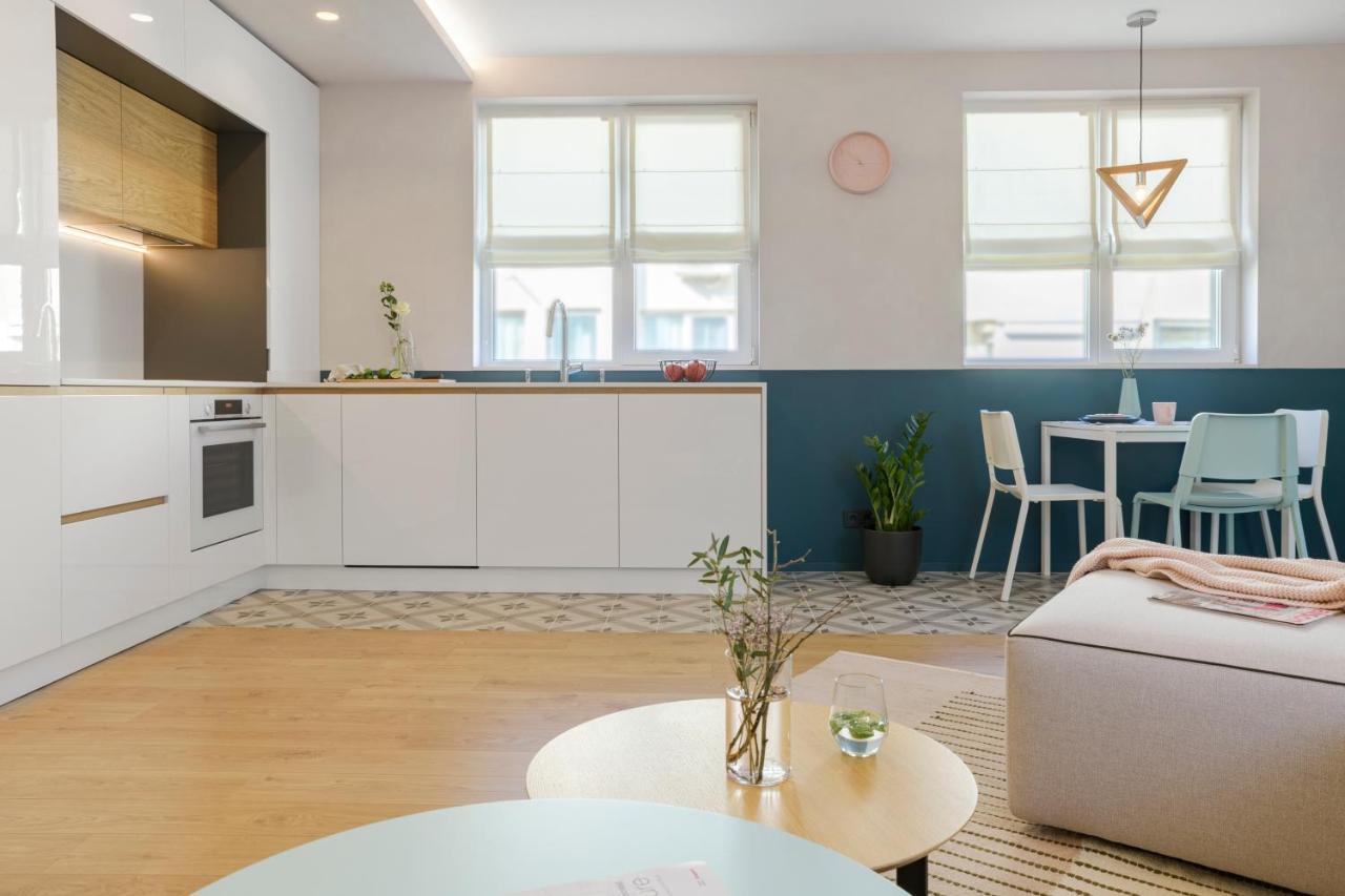 Апартамент Жасмин С Частен Гараж - Jasmin Apartment With Private Garage 瓦爾納 外观 照片