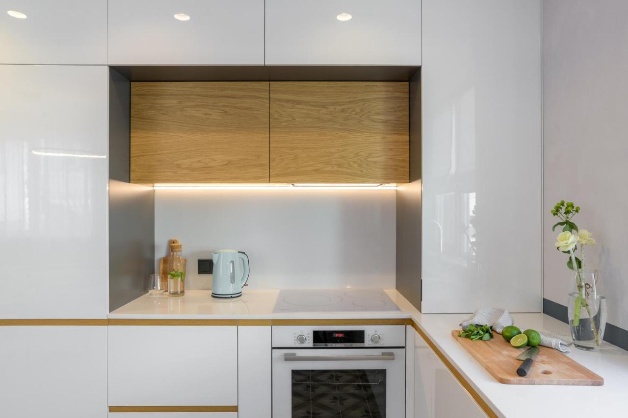 Апартамент Жасмин С Частен Гараж - Jasmin Apartment With Private Garage 瓦爾納 外观 照片